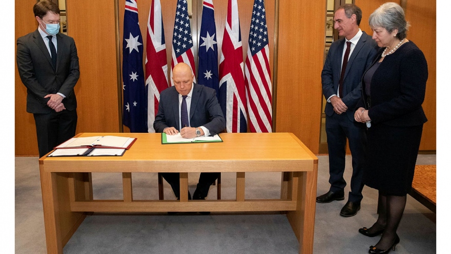Australia, Anh và Mỹ ký thỏa thuận chia sẻ bí mật tàu ngầm chạy bằng năng lượng hạt nhân